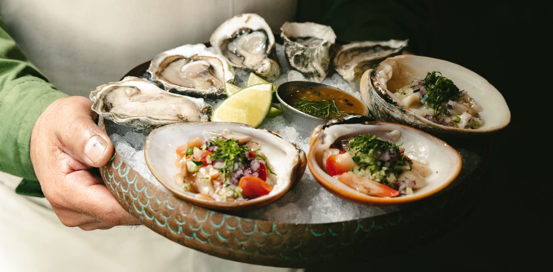 Restaurante gourmet Chapulín ofrece mariscos frescos como ostras y platillos del mar
